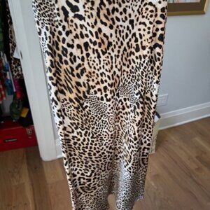 Womens Zara Leopard Skirt XS, Comfy Chic
